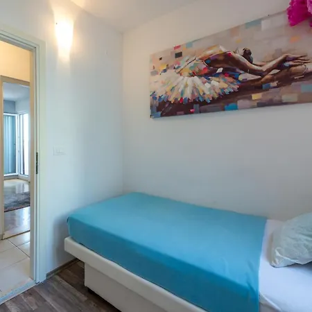 Apartment M&a New