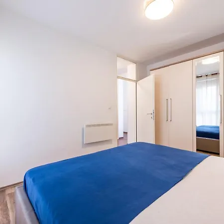 Apartment M&a New *